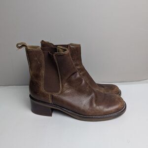 Rockport Chelsea Boots for women Tan leather round toe 7.5
